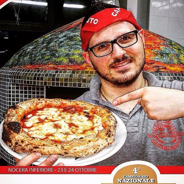 Il giovane pizzaiolo metelliano Vincenzo Lamberti al 4° Campionato Nazionale Pizza DOC