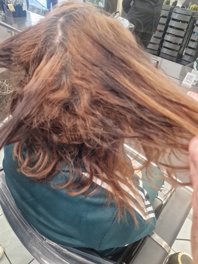 Specialista Recupero Capelli Rovinati