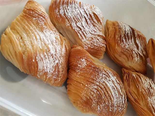 la Festa della Sfogliatella