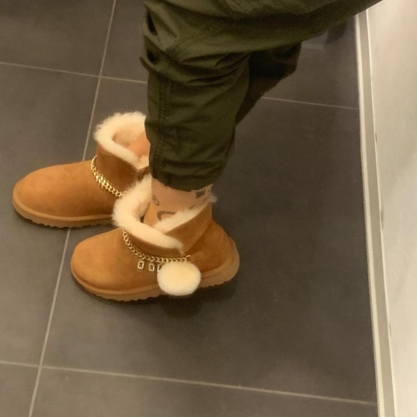 Ugg